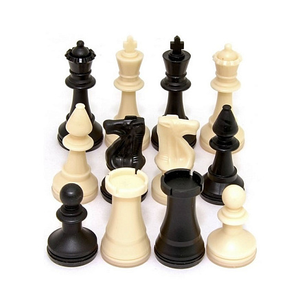 Фигуры шахматные обиходные 02-106К, пластик. высота короля 72мм,пешки 40мм, европодв в карт.кор.